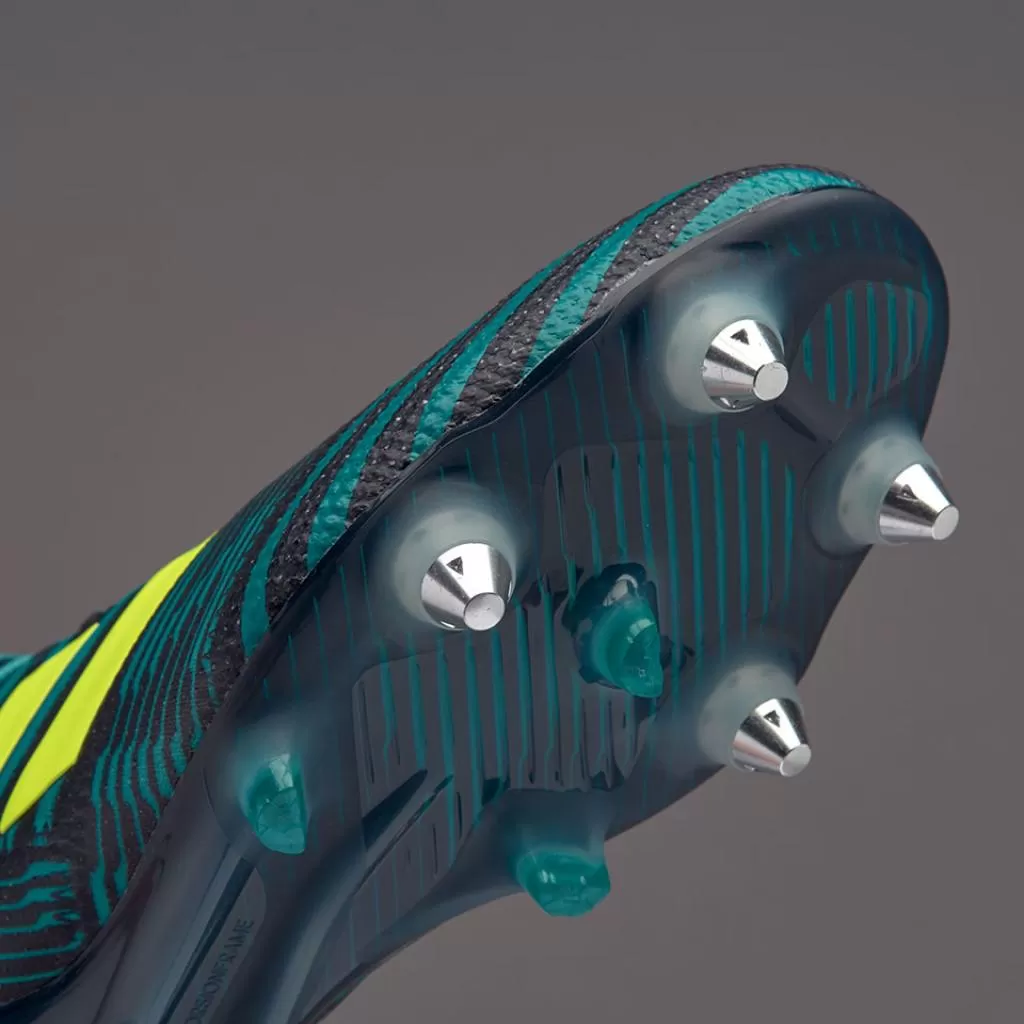 Бутсы профессиональные Adidas Nemeziz 17.1 SG